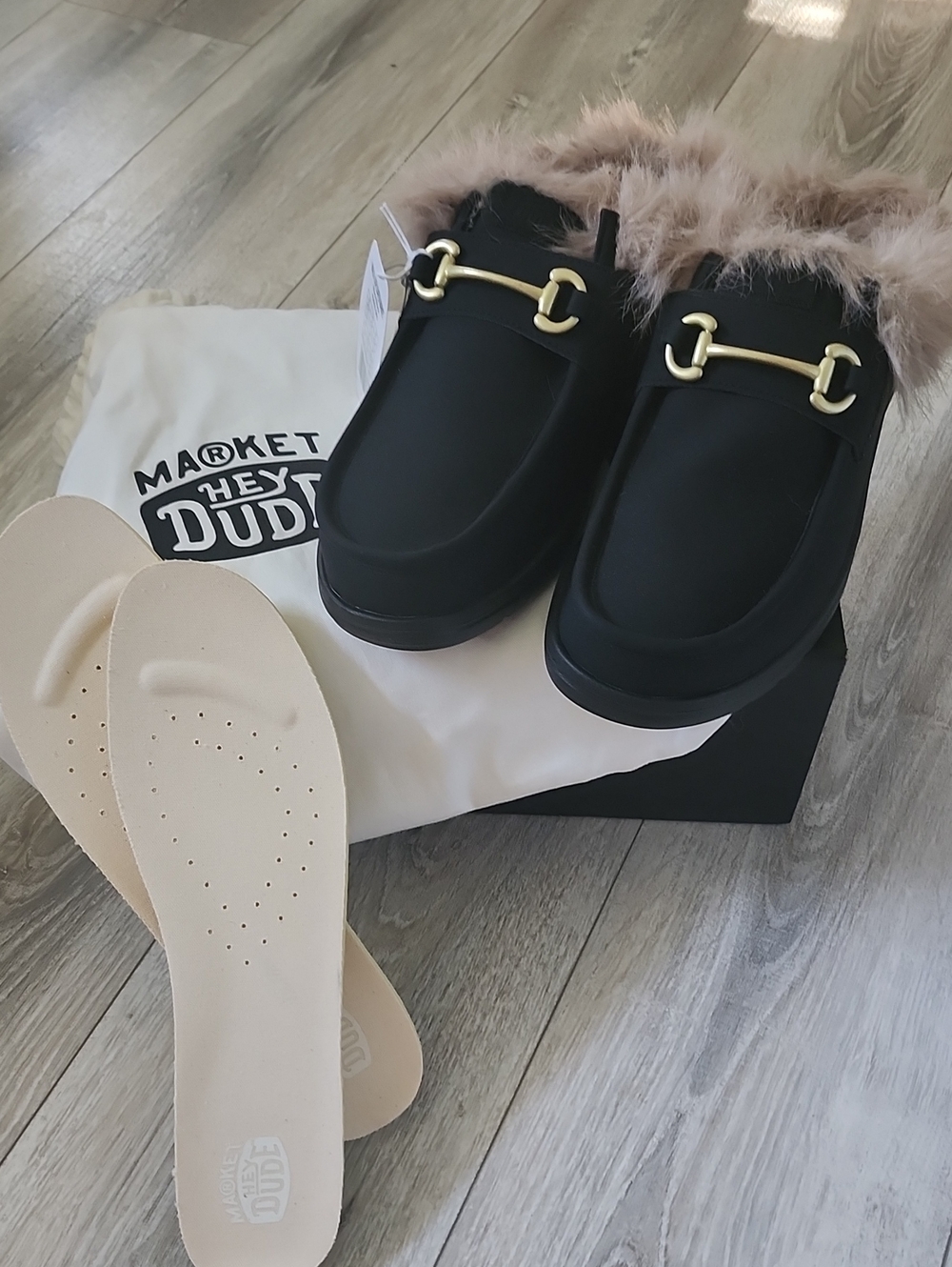 Hey Dude Market Wally Slipper Loafer